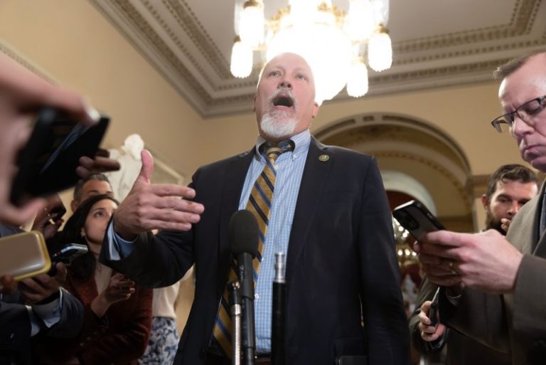 House speaker moves past hard-right concerns in effort to avoid government shutdown