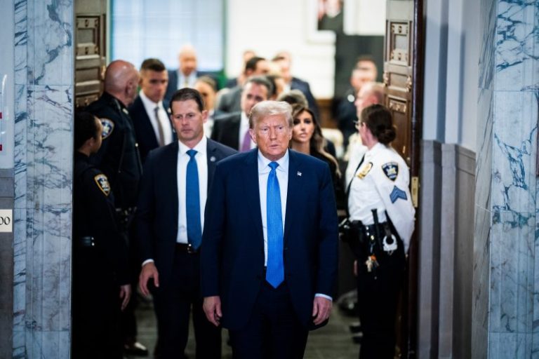 Grievances, insults, tangents: Trump brings his 2024 campaign into the courtroom