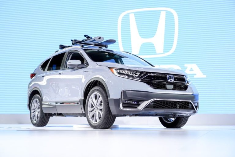 Honda recalls thousands of Honda CR-V hybrids over electrical issue that could lead to fires