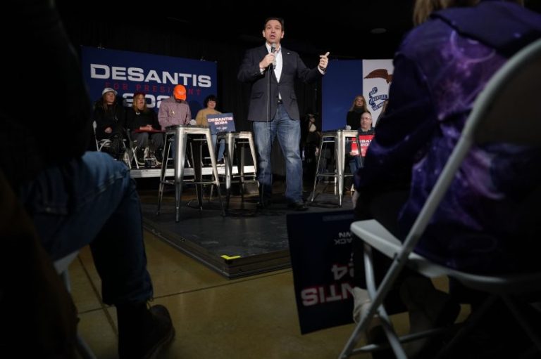 Iowa reveals the grim indignities of running for second place to Trump