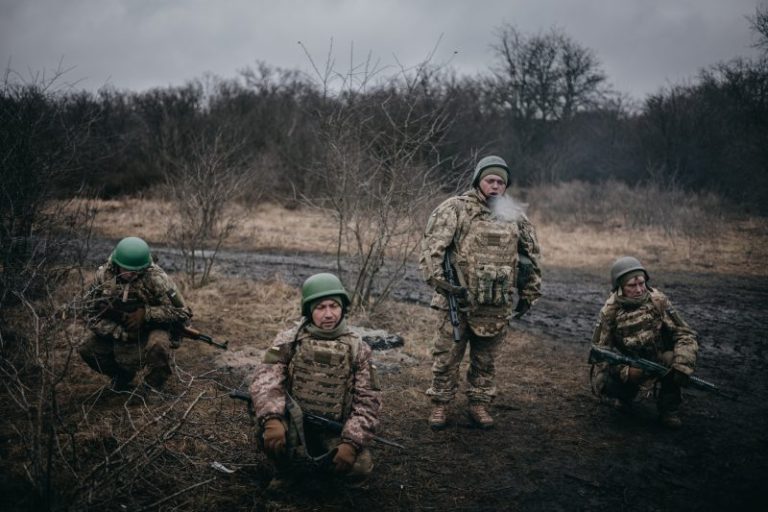 The GOP divide on aiding Ukraine is less about age than politics