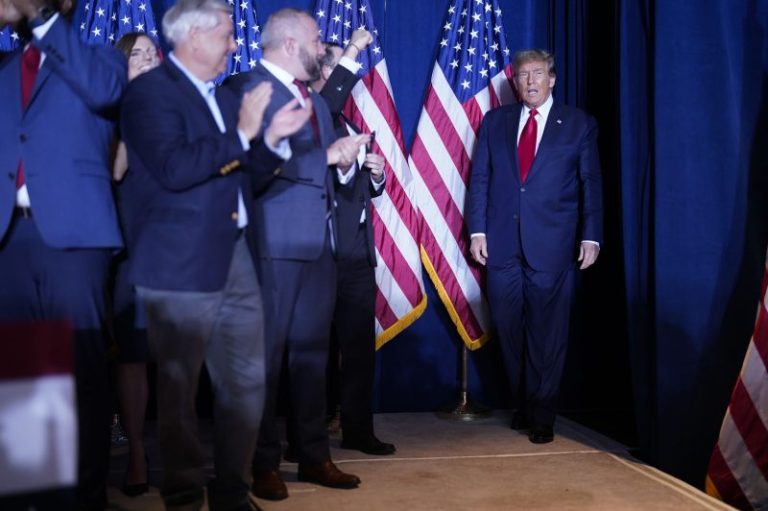 Trump wins GOP contests in Missouri and Michigan