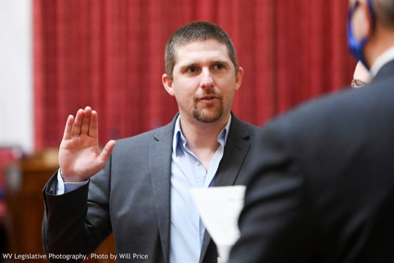 Incumbent tops primary candidate who filmed himself in the Capitol on Jan. 6