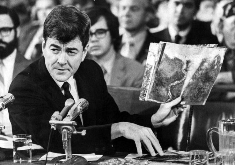 Pete McCloskey, GOP congressman who called for Nixon’s resignation, dies at 96