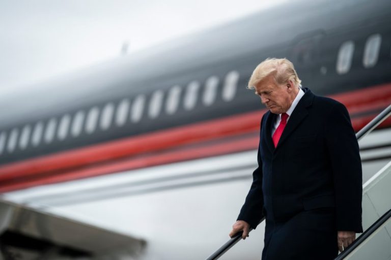 Trump plane diverted ahead of Montana rally