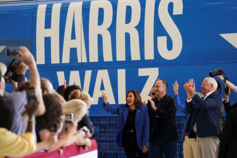 Harris and Walz launch pre-convention bus tour in western Pennsylvania