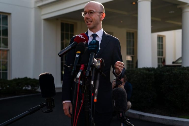 Ian Sams leaving White House, expected to join Harris campaign