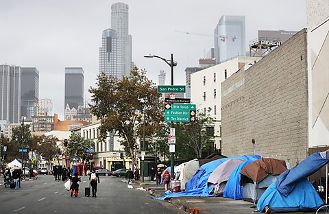 Why Has Poverty Declined in the US?